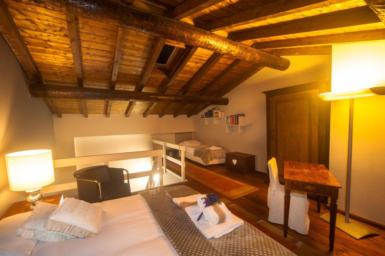 Nest On The Lake Marone Bagian luar foto